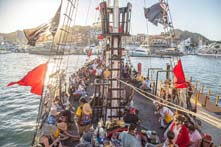 Tour barco pirata los Cabos